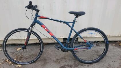 33" GT Men's Aggressor Pro Mountain Bike