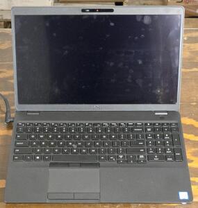 Dell Latitude 5501 Laptop w/ Charger