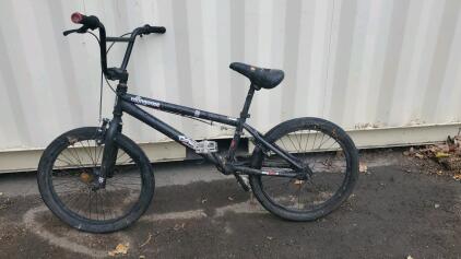 20" Mongoose BMX Bike (Black And White)<br/>