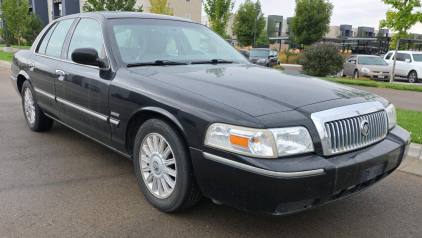 2011 MERCURY GRAND MARQUIS - ADA COUNTY SHERIFFS OFFICE! LOW MILES!
