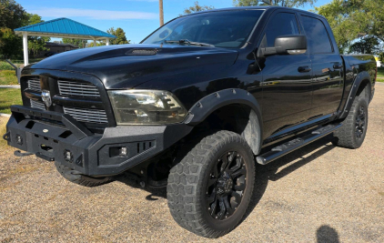 2011 RAM 1500 BIG HORN - 4X4 - LIFTED!
