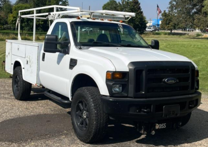 2008 FORD F-350 - 4X4!