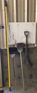 Brooms Scraper Extension Pole & Pegboard