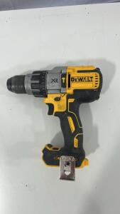 (1)DeWalt 20V MAX XR Brushless Cordless 3-Speed Hammer Drill/Driver