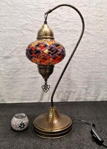 (1) 20" Gooseneck Glass Moasic Table Lamp W/ Switch & Small Vase