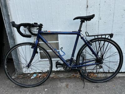 (1) 700c Redline Conquest Sport Bike (Dark Blue)