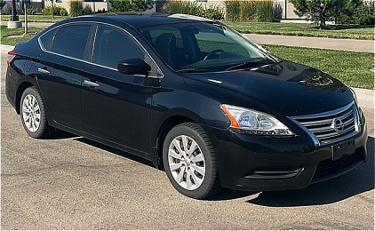 2013 NISSAN SENTRA - LOW MILES!