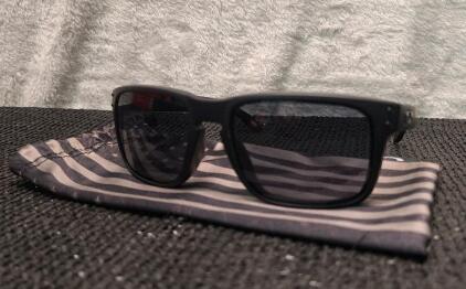 (1) Pair Of Oakley Holbrook OO 9102 E8 Matte Black Sunglasses