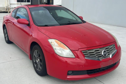 2008 NISSAN ALTIMA - SLAP STICK SHIFTER! AFTER MARKET WHEELS!