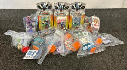 (13) Skylanders Giants Action Figures