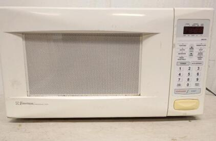 Emerson Microwave Oven 21"X14"X12"