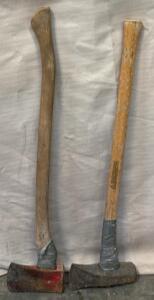 (1) Vintage Splitting Maul & (1) Vintage Axe