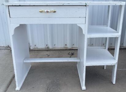White Vintage Desk