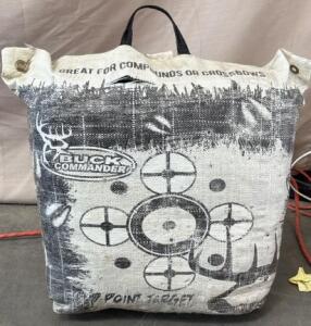 Buck Commander Field Point Target For Bows
