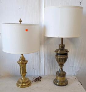 (2) Traditional Antique Brass Metal Decorative Table Lamps
