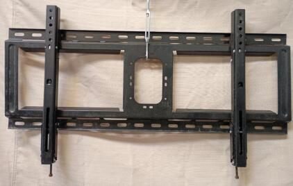 ArrowMounts Tilt Panel TV Wall Mount For 37"-60" TV's