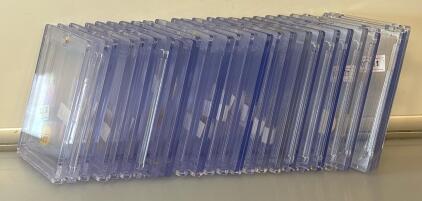 (25) Magnetic Card Holders To Display Valuable Trading Cards