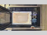2022 CROSSROADS RV ZINGER ZR299RE - 43