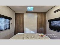 2022 CROSSROADS RV ZINGER ZR299RE - 54