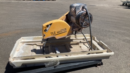 Felker Tile Saw