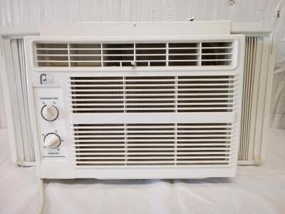 Perfect Aire In Window AC Unit With Side Panels 16"X16"X12"