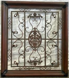 Wrought Iron Hanging Wall Decoration / 44&rdquo;x49&rdquo;