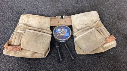 Leather Tool Belt And Magnet
