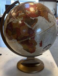 Platinum Globemaster 12&rdquo; Diameter Globe