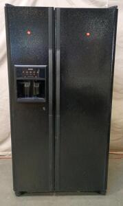 Kenmore Side by Side Refrigerator With Ice And Water Dispenser - Black 68"X36"X32"