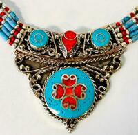 Beautiful Turquoise and Red Coral Gemstone Necklace - 2