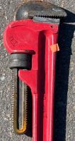 Heavy Duty 36" Straight Pipe Wrench - 2
