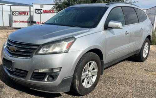 2014 CHEVROLET TRAVERSE - AWD!