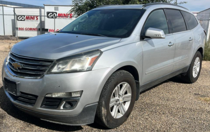 2014 CHEVROLET TRAVERSE - AWD!