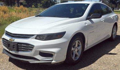 2018 CHEVROLET MALIBU - BACK UP CAMERA!