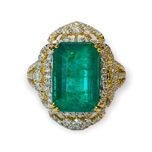 $19,577 Value, 18K GIA Emerald & Diamond Ring