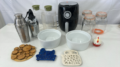 (1) Gourmia 2.2 Qt Air Fryer W/ Dishwasher Safe Basket (1) Mid Century Sparklets Streamline Soda Seltzer Bottle (3) XL Glass Jar & More