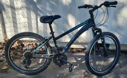 Schwinn 24" 21-speed Sidewinder Bike, black
