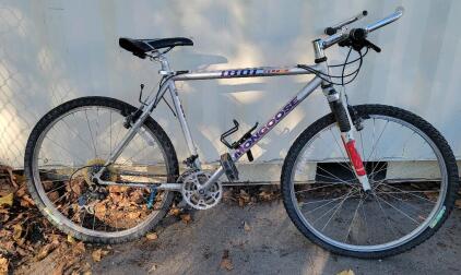 Mongoose 18.5" Frame Size IBOC Zero-G Bike, silver