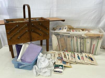 (60+) Butterick, McCall&rsquo;s And Simplicity Printed Patterns For Sewing (1) Fold Open Sewing Drawer & More
