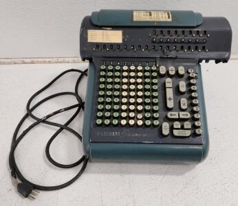 (1) 1950s Marchant Figurematic Calculating Machine