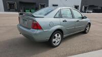 2005 FORD FOCUS - AFTERMARKET STEREO! - 4