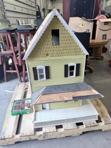 Large 3.5ft Vintage Wooden Doll House