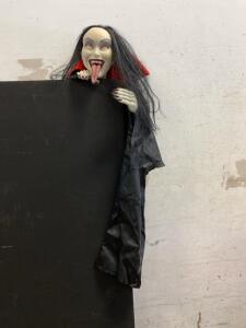 Vampire Head With Cape