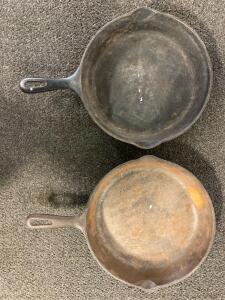 (2) 11&rdquo; Cast Iron Pans