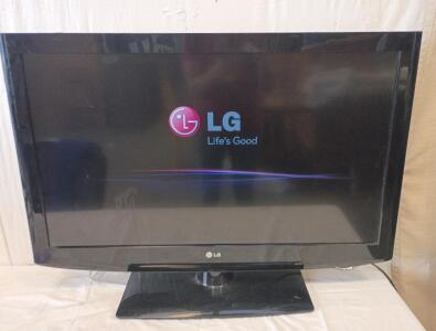 LG LCD TV 37" With Remote