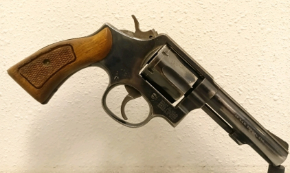 Smith & Wesson Model 10-10 .38spl Revolver -- BHH8547