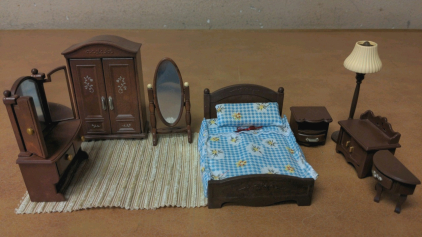 Calico Critters Miniature Master Bedroom Suite Set