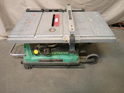 Hitachi C10RJ 10-inch Portable Jobsite Table Saw.