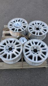 (4) 19 "Ford Rims