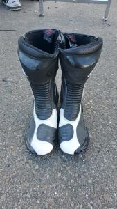 Noru Raida Motorcycle Boots